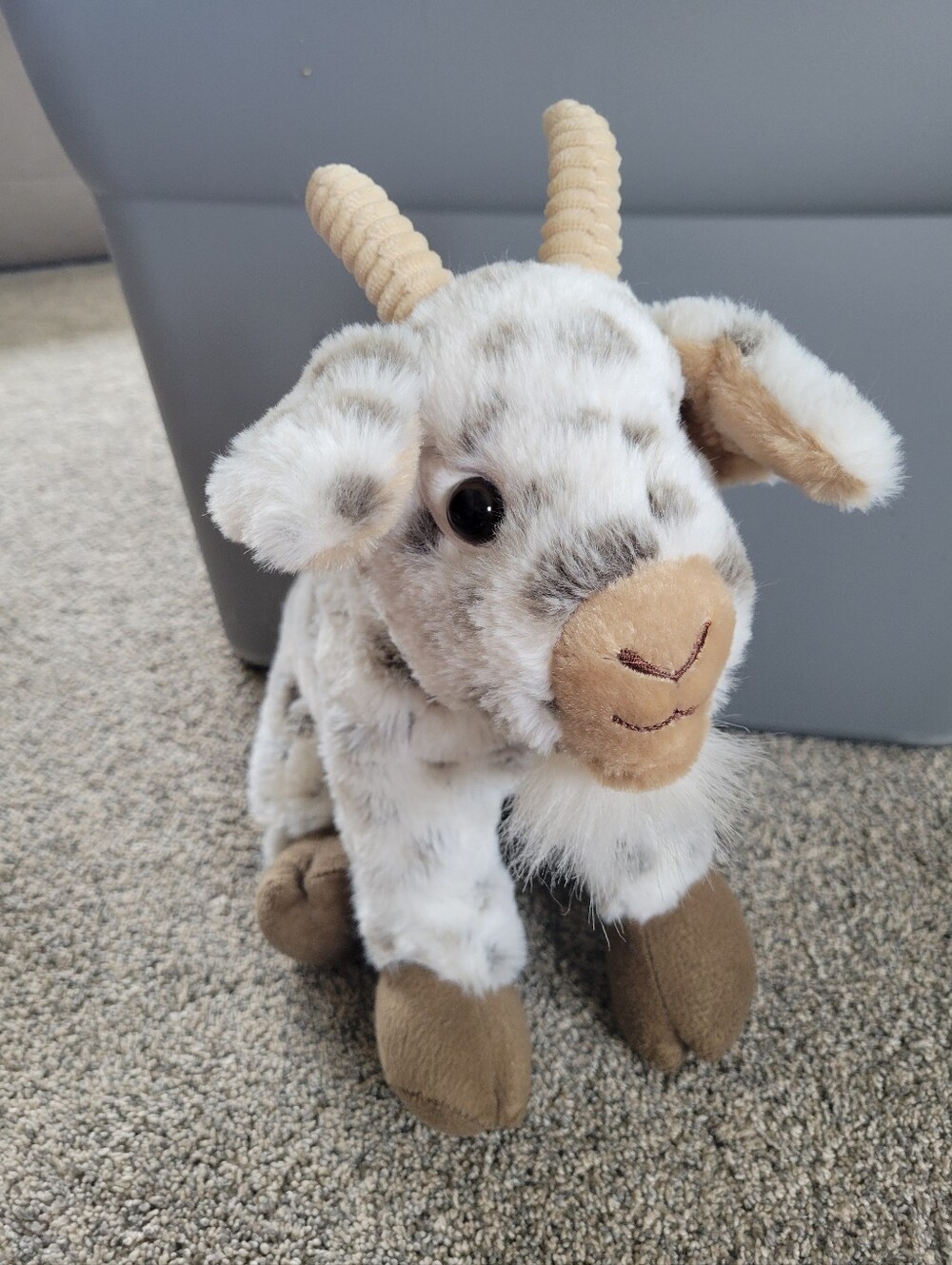 Plush goat